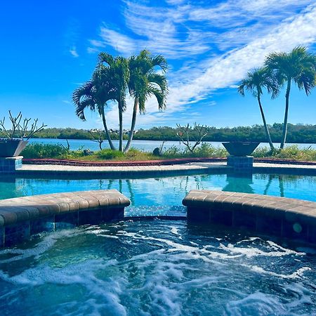 Guest Suite - Waterfront -Pool & Hot Tub- Walk To Beach Clearwater Beach Buitenkant foto