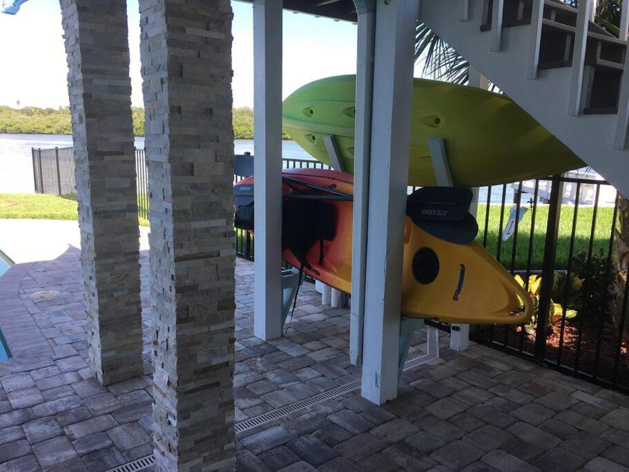 Guest Suite - Waterfront -Pool & Hot Tub- Walk To Beach Clearwater Beach Buitenkant foto