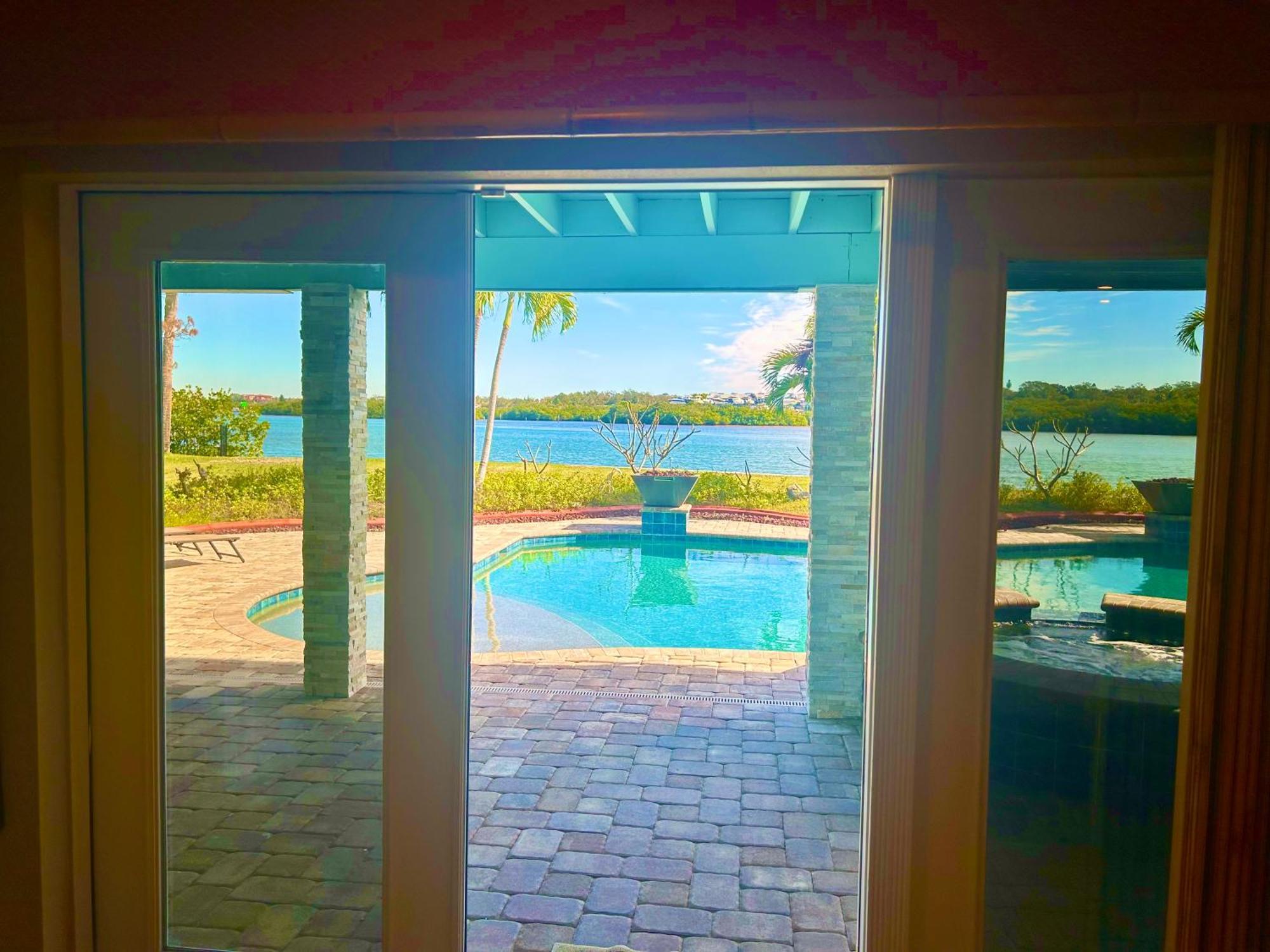 Guest Suite - Waterfront -Pool & Hot Tub- Walk To Beach Clearwater Beach Buitenkant foto