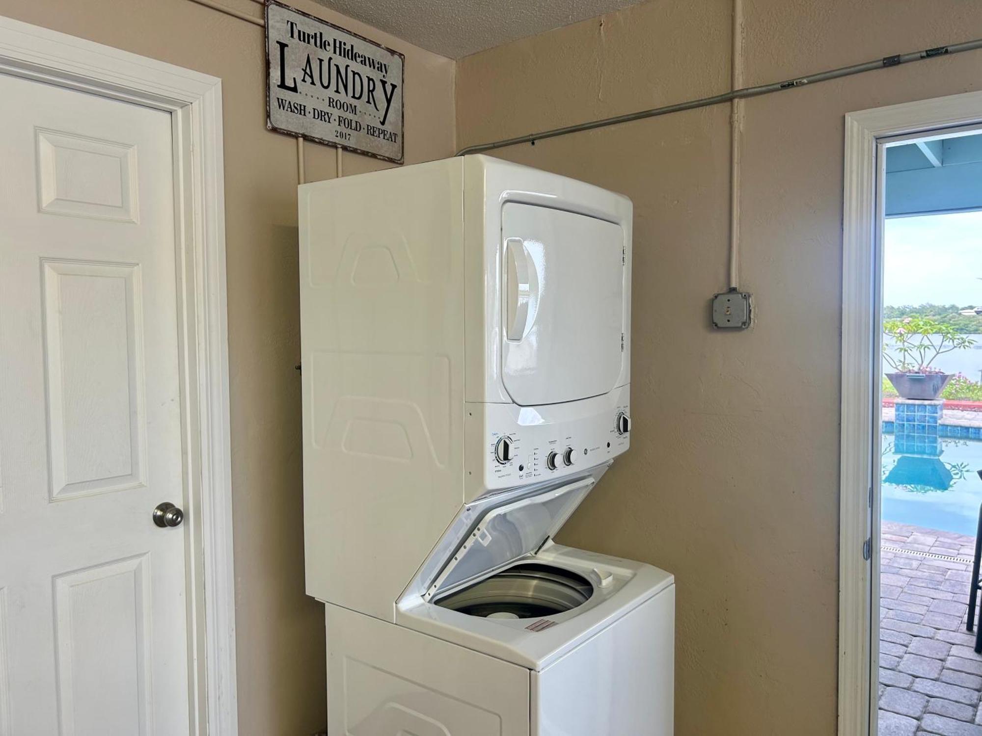 Guest Suite - Waterfront -Pool & Hot Tub- Walk To Beach Clearwater Beach Buitenkant foto