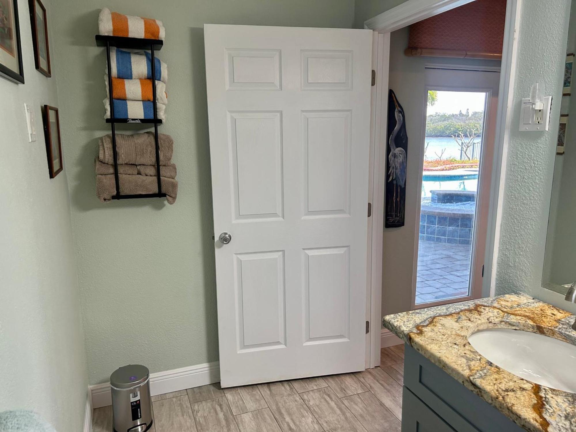 Guest Suite - Waterfront -Pool & Hot Tub- Walk To Beach Clearwater Beach Buitenkant foto